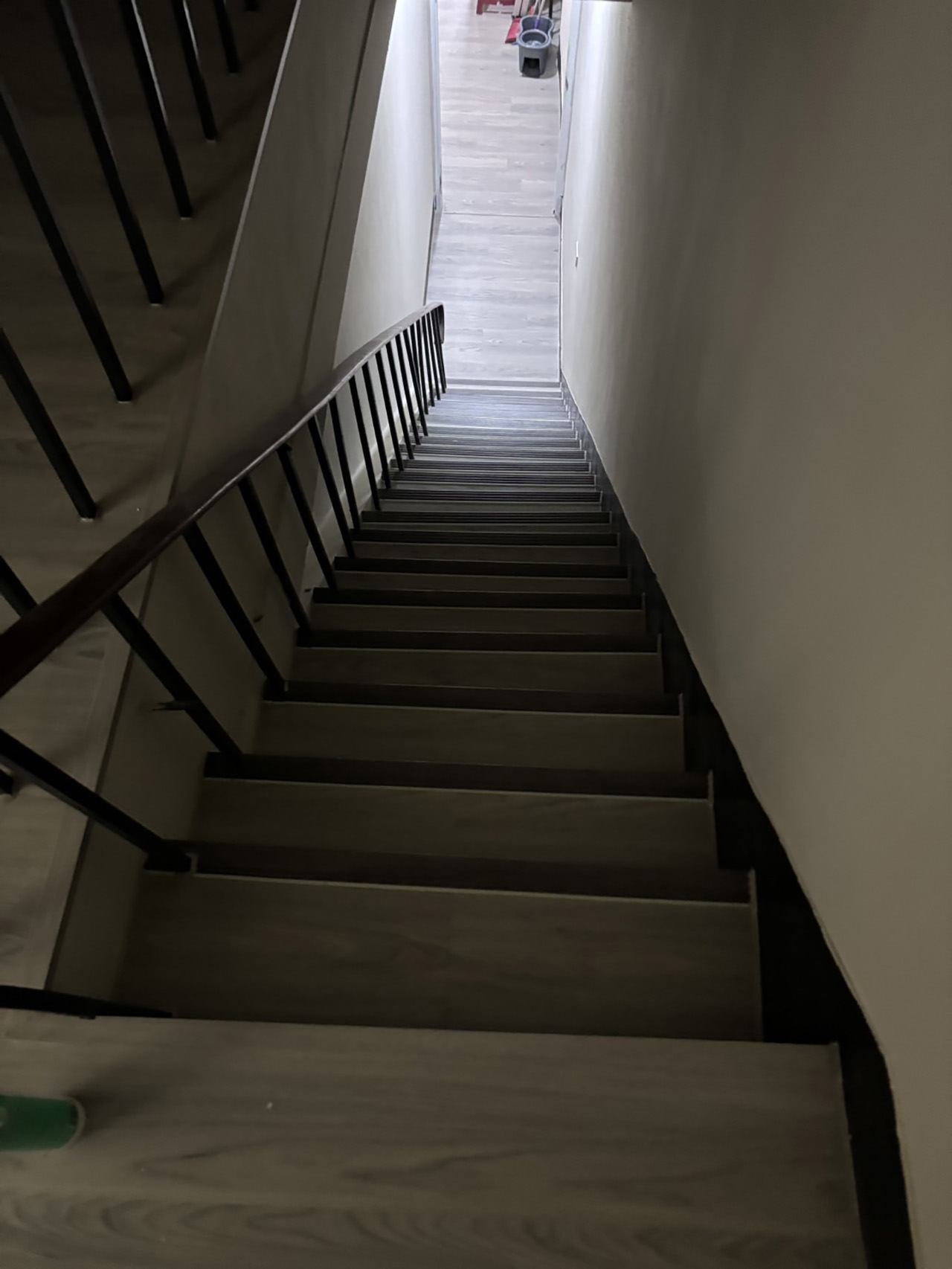 台中樓梯木地板鋪設